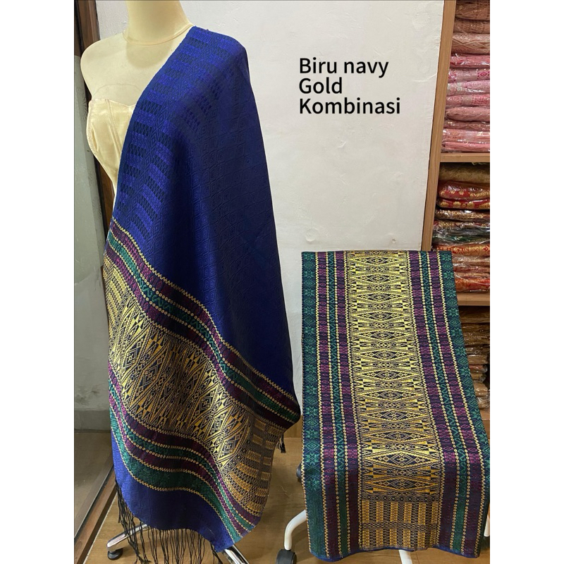 Songket Tumtuman Tanpa Sambungan Warna Biru Navy Gold