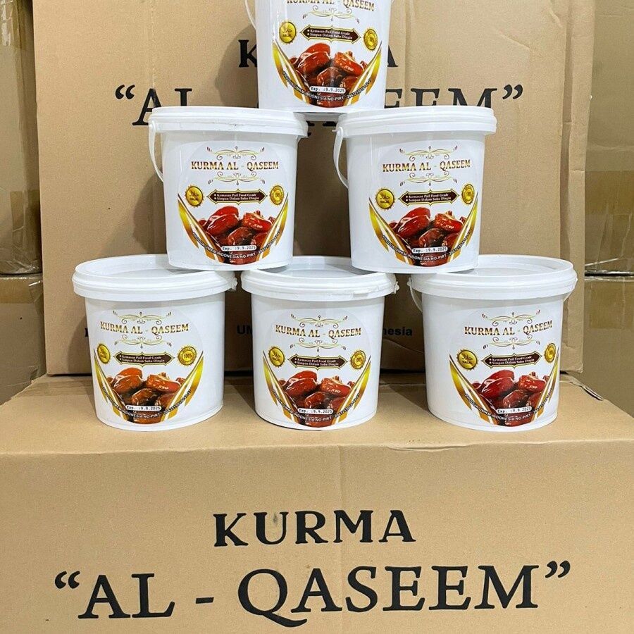 

KURMA AL-QASEEM kemasan ember plastik