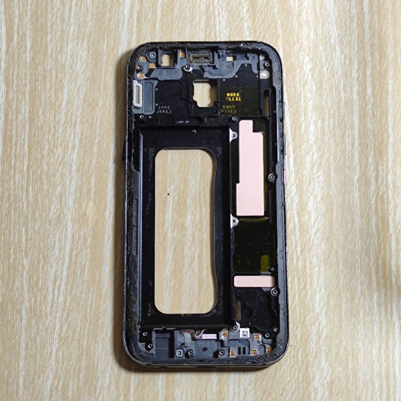 Middle Frame / Tatakan Lcd Samsung Galaxy A5 2017 / A520  Copotan Normal
