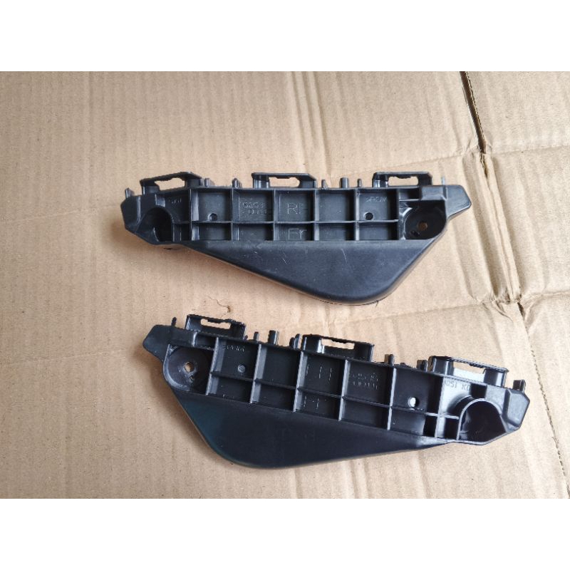 Breket Bemper Depan Mobil Toyota Vios 2014 Original