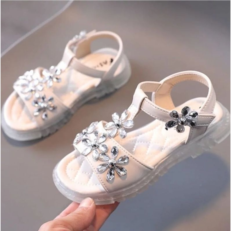 SEPATU ANAK IMPOR E2-581