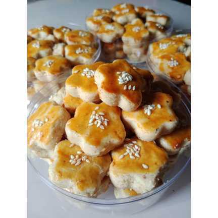 

KUE KACANG LEGEND 250GR 500 GR