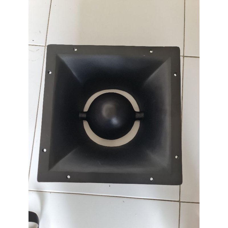 HORN SPEAKER MIDLE 10 IN RUDAL UK 29X29 T 12 CM BAHAN COR DIRAL ALMUNIUM