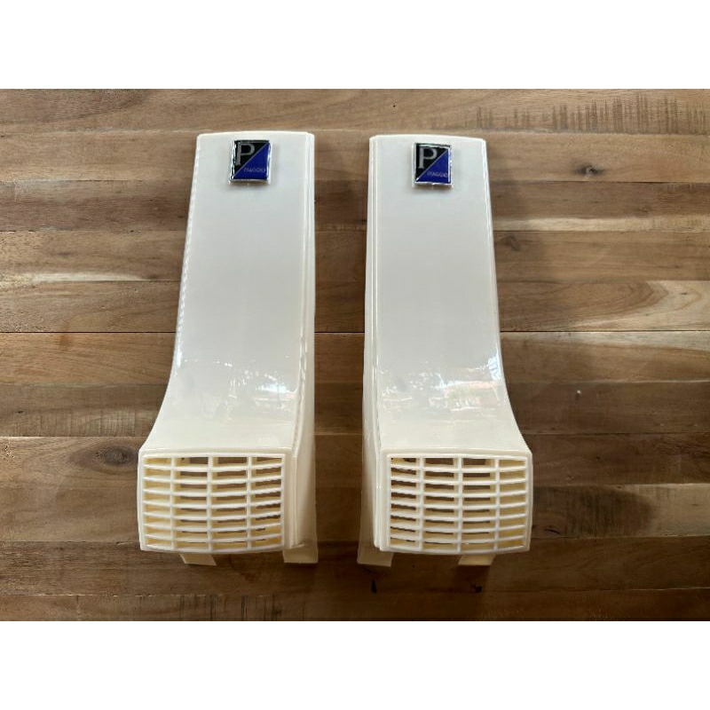 Hidungan/dasi vespa New px import