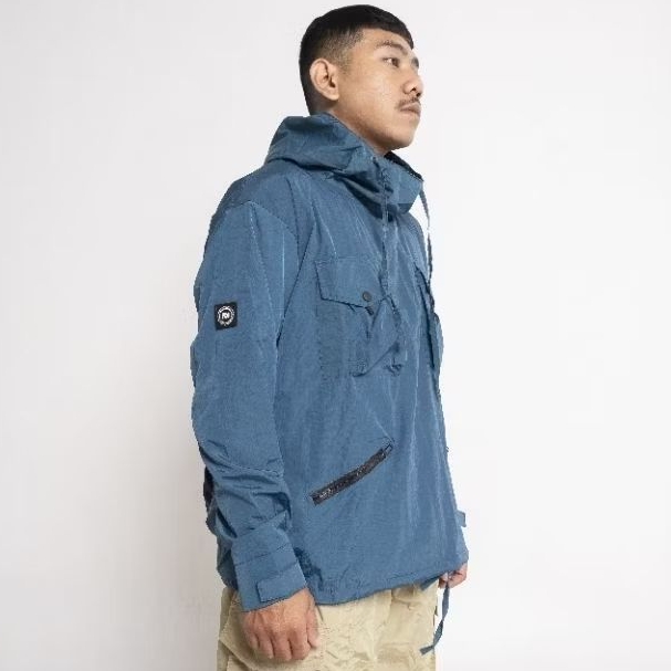 TROUBLEMAKER ANORAK JACKET - SMOK QSSAM COBALT - OUTWEAR