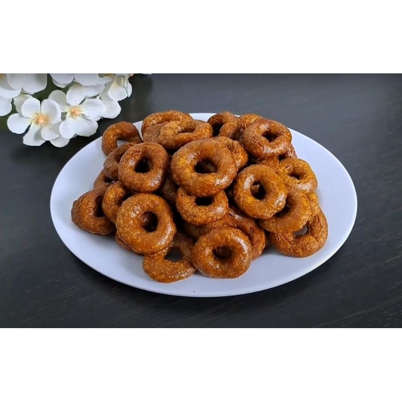 

KUE CINCIN KHAS BANJAR ASLI GULA MERAH/ 1 pack isi 12 pcs