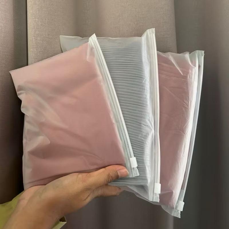 Pouch Hijab kemasan Zipper Bag Landscap