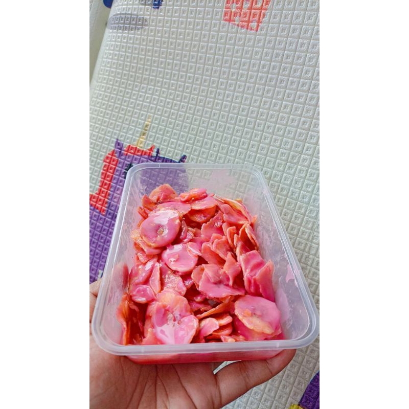 

keripik pisang lumer rasa strawberry