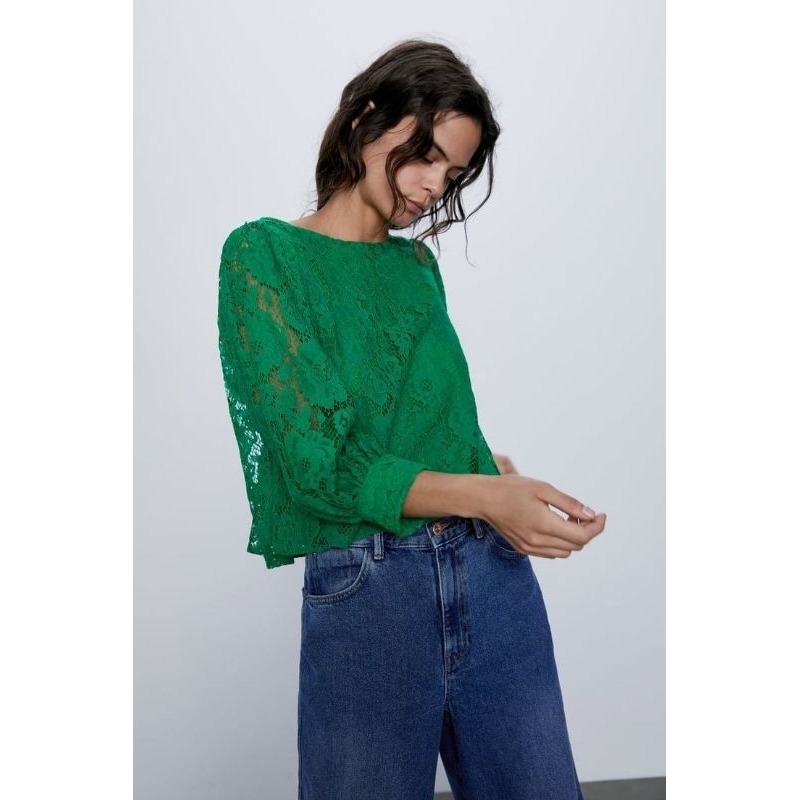 Zara green lace blouse newtaglabel