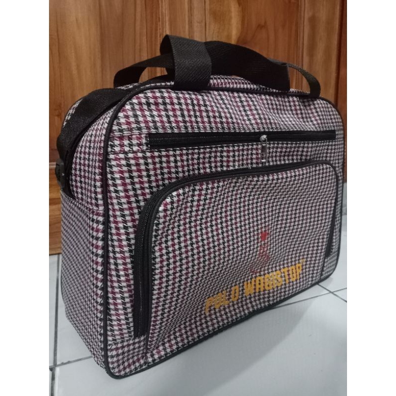 TAS BEPERGIAN TAS WISATA TAS MUDIK TAS PAKAIAN TAS PIKNIK