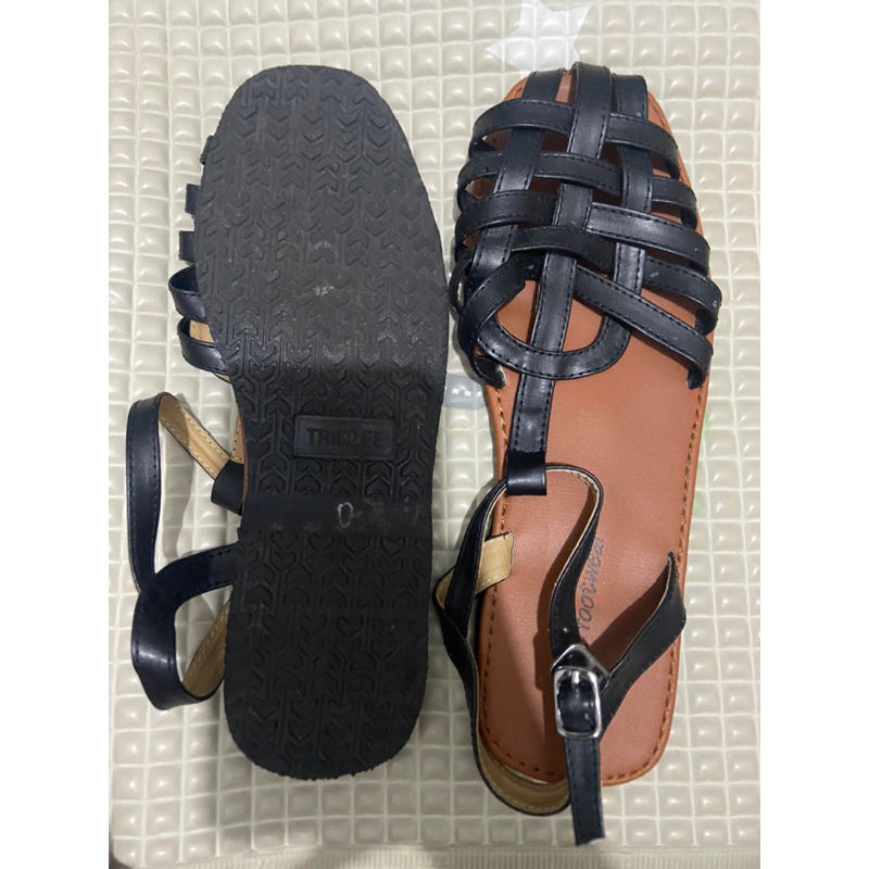 Sandal Wanita Hitam / Flat Shoes