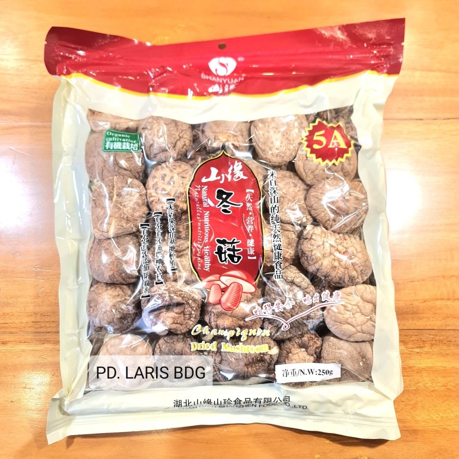 

SHANYUAN JAMUR HIOKO KERING 250GR UKURAN 4-5 (DRIED SHITAKE MUSHROOM) / HIOKO PACK IMLEK