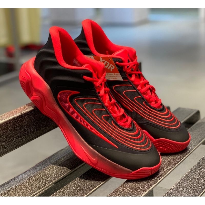 nike giannis immortality 4 bred