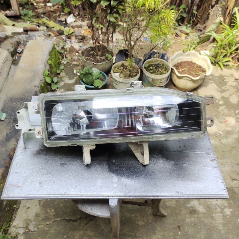 Headlamp lampu depan Honda Accord Maestro Original