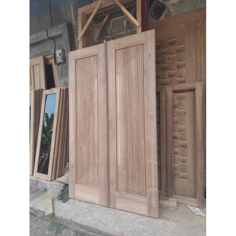 pintu jati kupu tarung