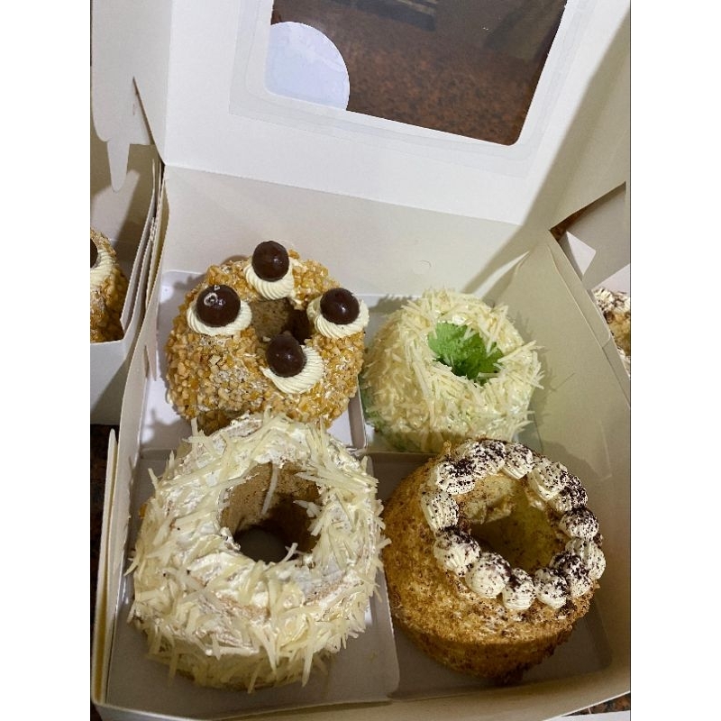 

PREORDER MINI CHIFFON CAKE ( LAREVEBAKERY )