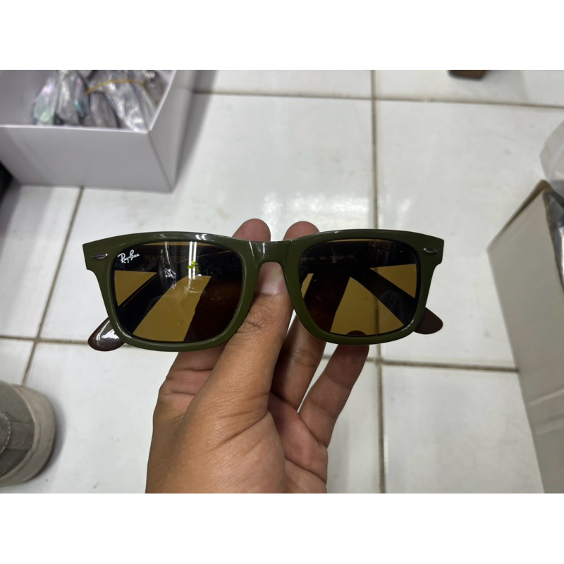 KACAMATA RAYBAN WAYFARER SQUARE HIJAU LENSA COKLAT second ori