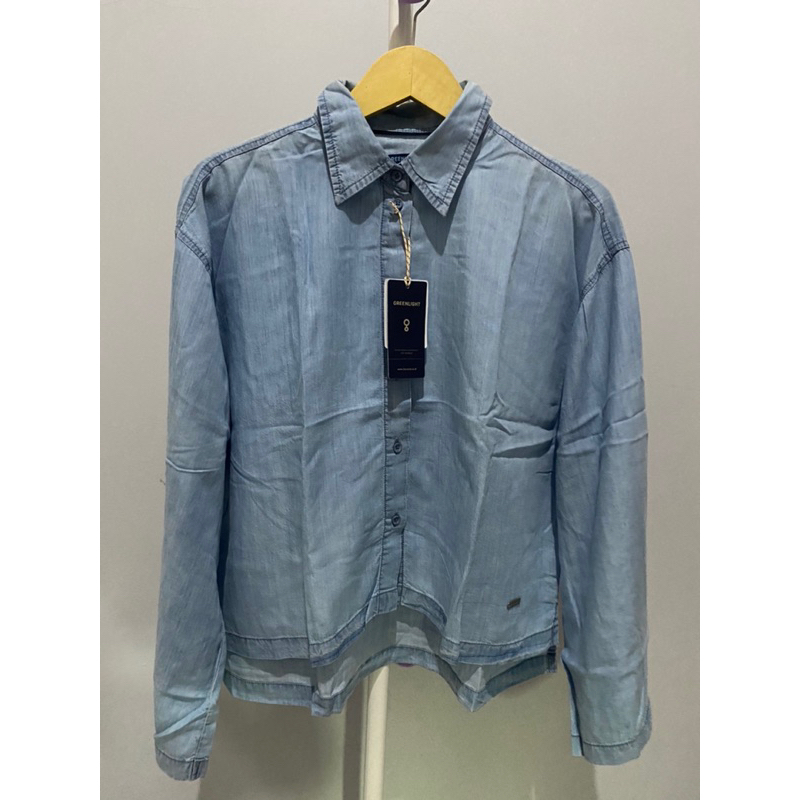 Kemeja Denim Oversize