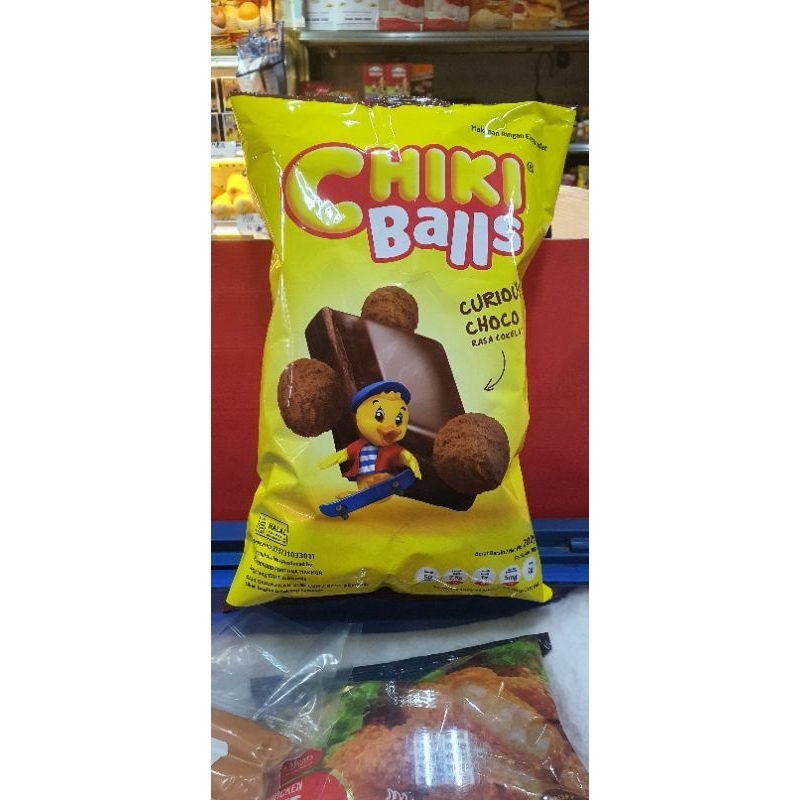 

Chiki Balls Curious Choco kemasan Besar 200gr