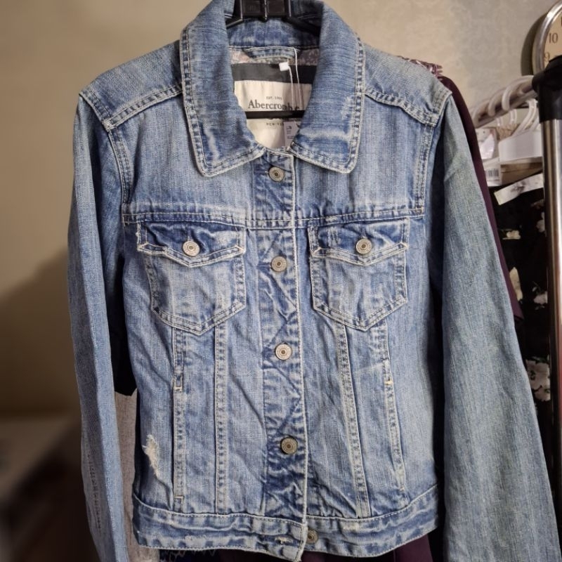 JACKET DENIM CEWEK BY ABERCROMBIE & FITCH