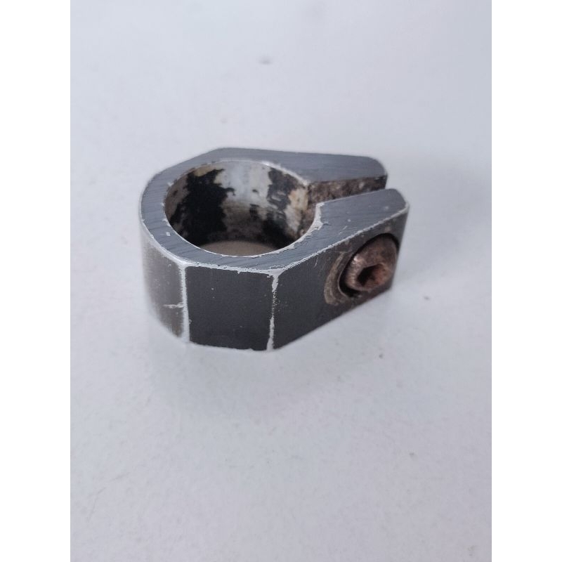 Seatclamp pengunci tiang jok jepit seatpost sadel oldschool bmx osbmx 25.4 vintage