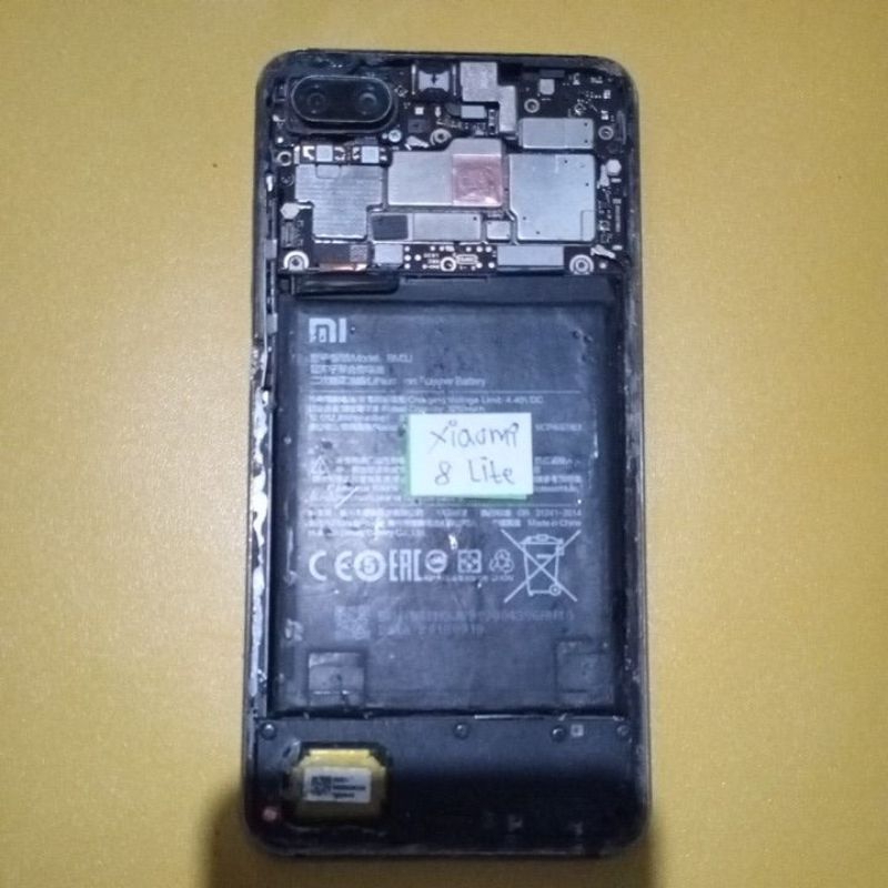 mesin Xiaomi 8 lite normal minus lcd mati