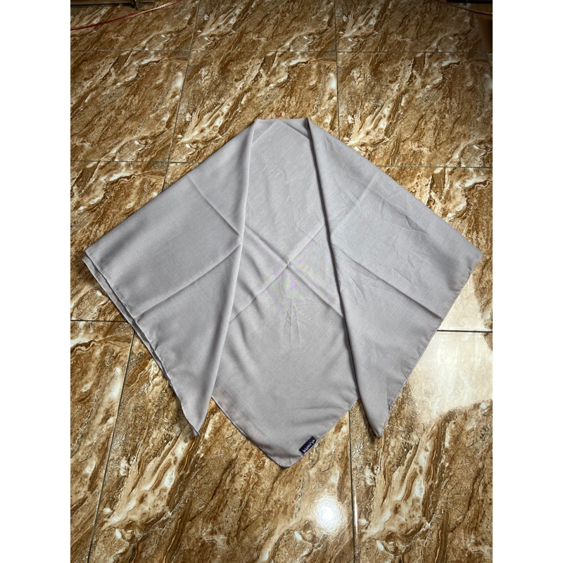 Hijab Polos Elzatta & Zoya Bahan Premium