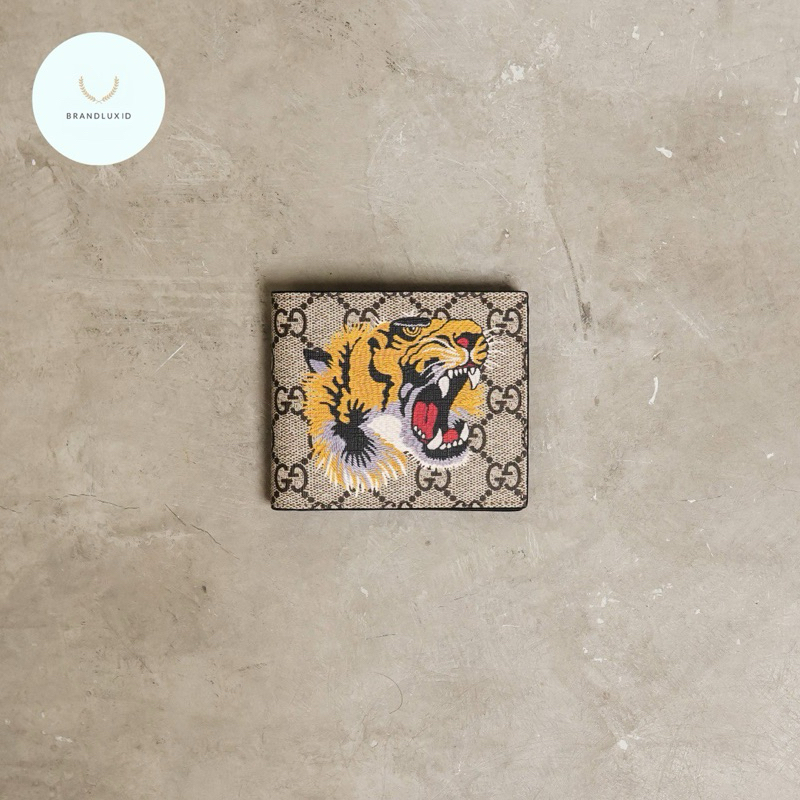 Gucci GG Tiger Wallet in Beige