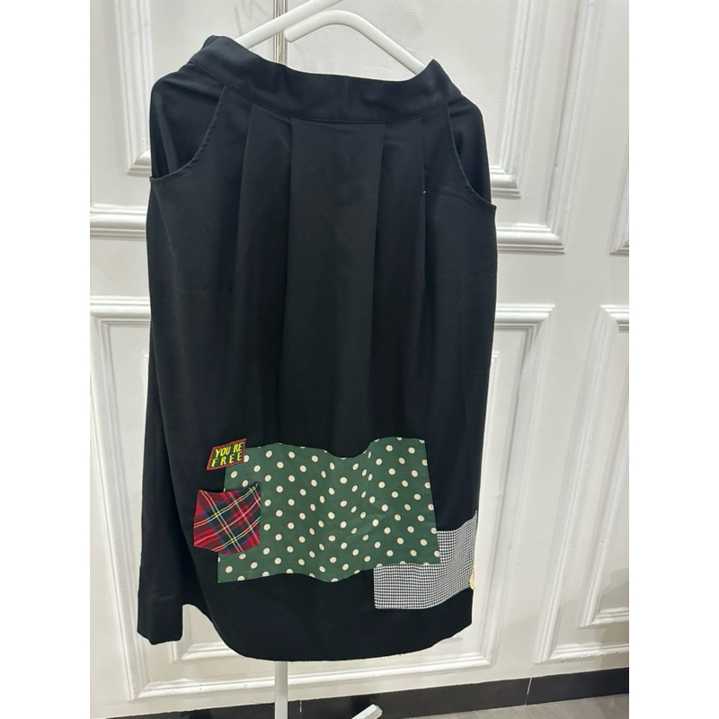 Preloved rok hitam merk dfr.cloth