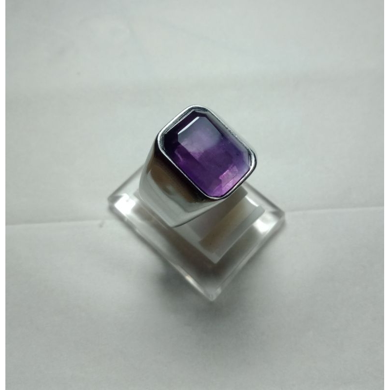 Cincin batu kecubung kalimantan kotak cuting natural