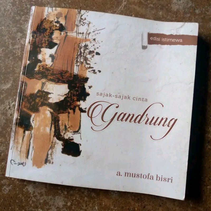 Edisi Istimewa Sajak-Sajak Cinta Gandrung