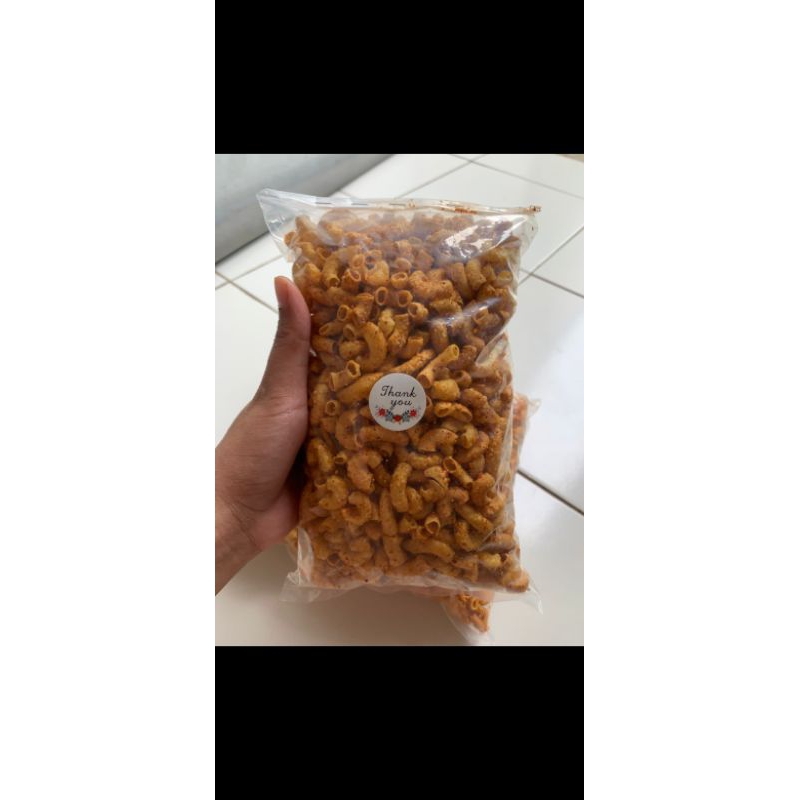 

Makaroni Bantet Bumbu Kering 250gram