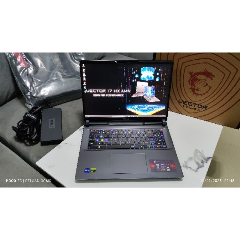 MSI VECTOR 17 HX i9 14900HX RTX 4080 64GB 1TB 240HZ QHD BNOB RESMI
