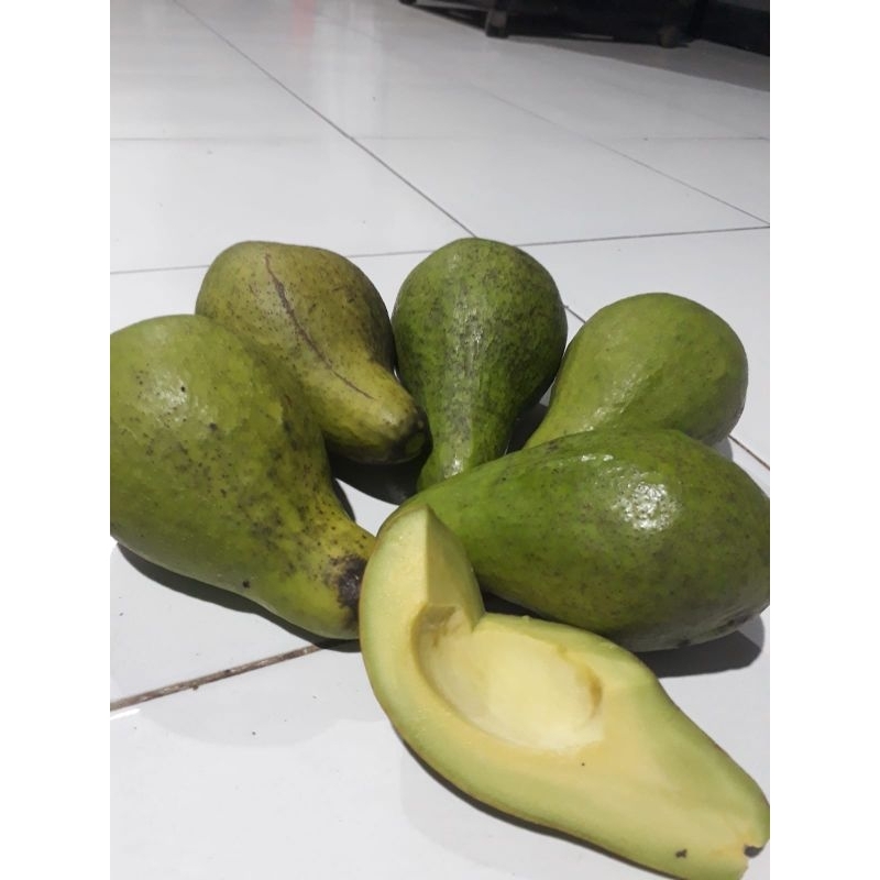 

buah Alpukat/Apokat/Pete/Petai/Mangga manalagi manis = 1 kg