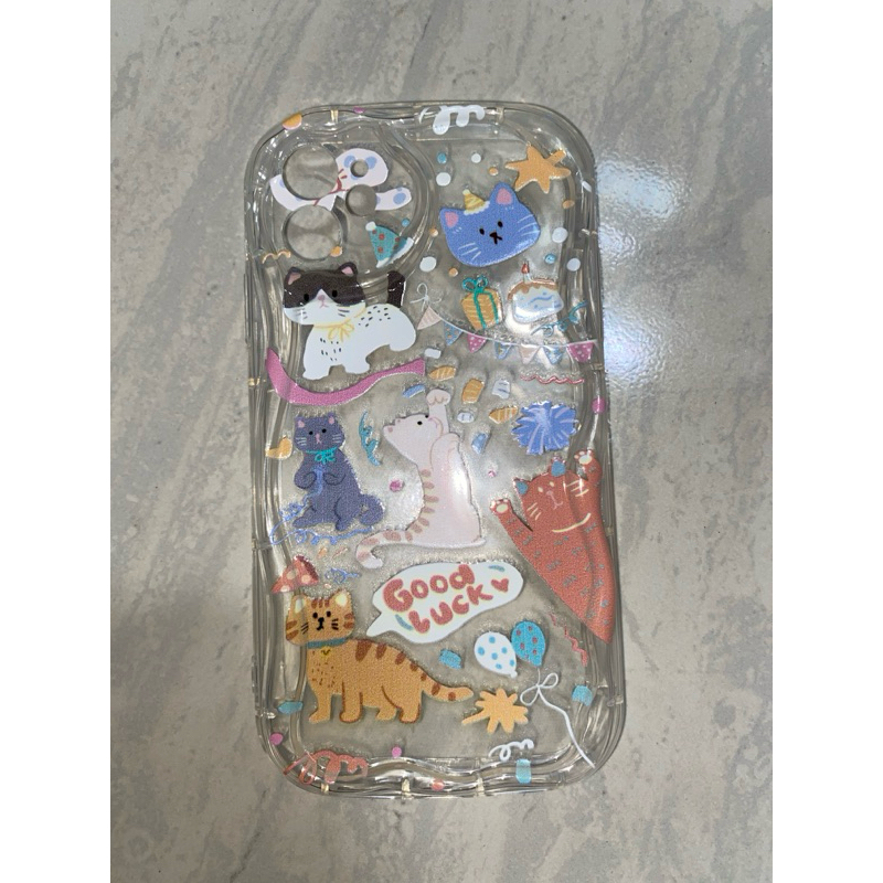 PRELOVED CASE IPHONE 11 GOOD LUCK CAT