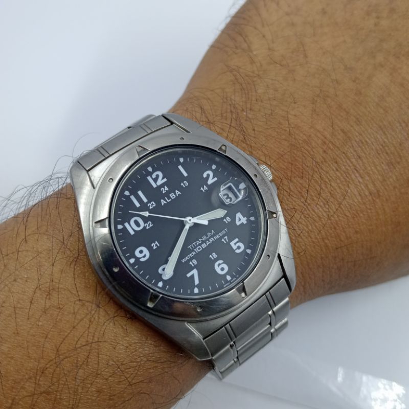 Jam tangan Alba military black dial titanium