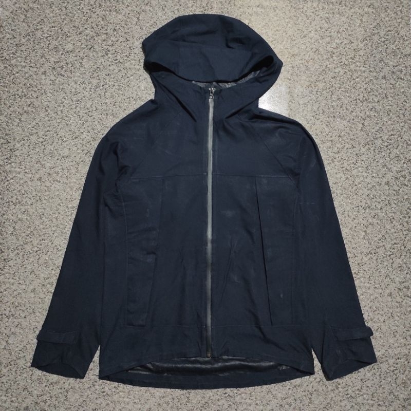 Jaket Uniqlo Blocktech Parasut Outdoor Second
