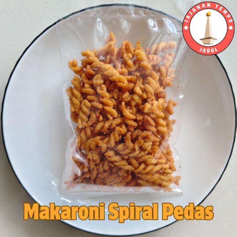 

(Ready Stock) Makaroni Spiral Pedas 100 gram Snack Cemilan Jajajan Jadul