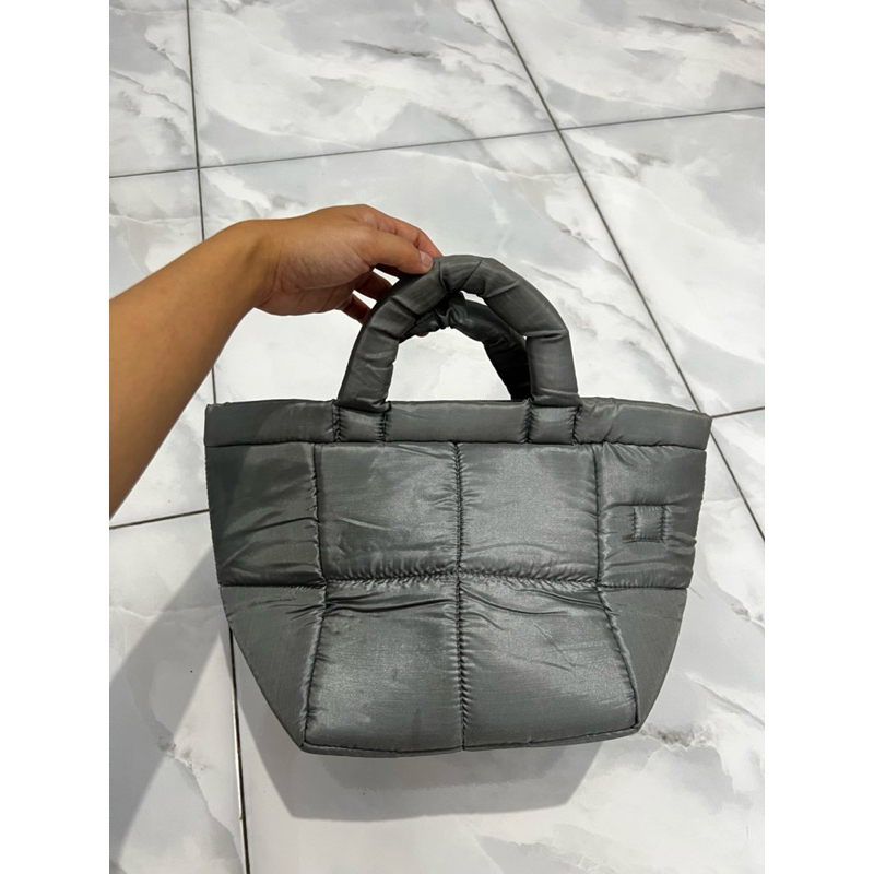 PRELOVED Puffy Bag