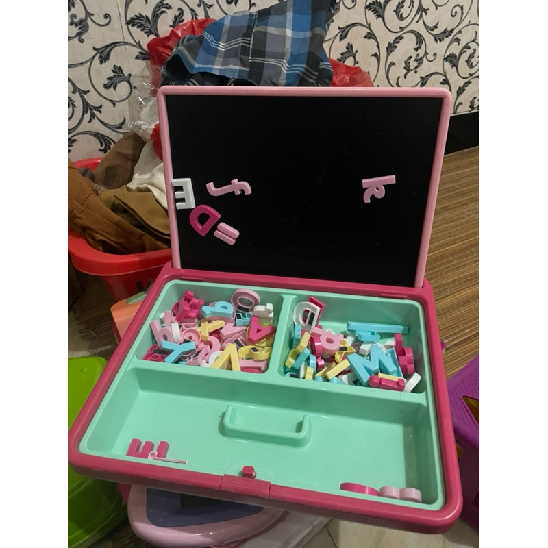 

papan magnet ELC abc 123