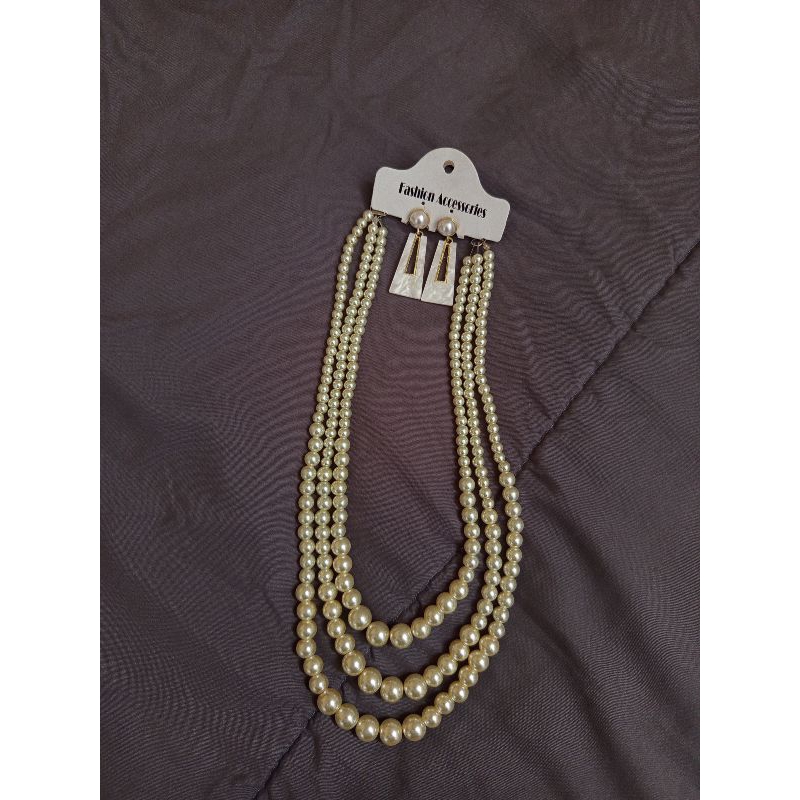 one set anting kalung mutiara