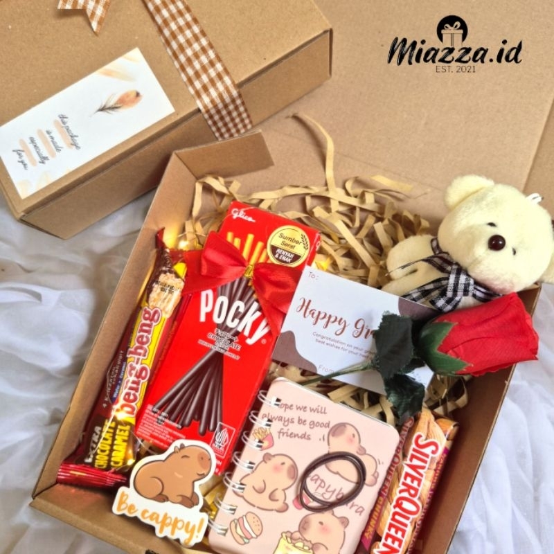 

Hampers Snack Box Cokelat Kado Ulang Tahun Wisuda Hadiah Pacar Gift Box Buket Murah Jajan Skripsi Sempro Valentine Hari Guru Hari Ibu Anniversary Cewek Cowok Set Kado Murah Unik Bermanfaat