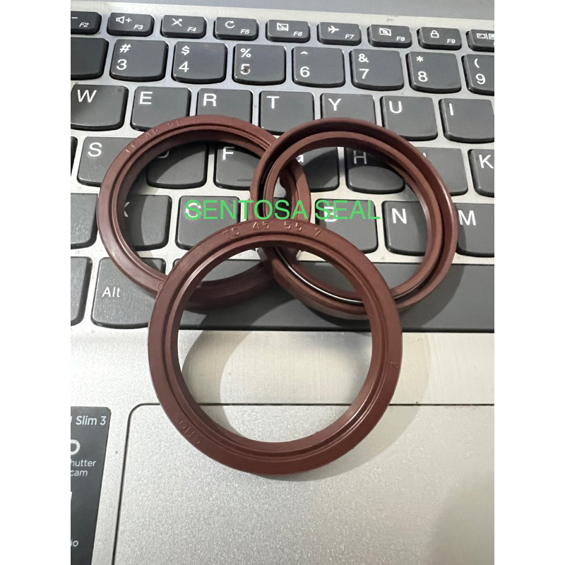 OIL SEAL TC 40x56x7 FKM Vitton TC 40*56*7 FKM Vitton TC 40 56 7 FKM Vitton