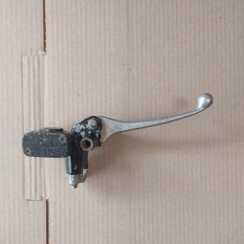 master rem depan kanan HONDA BEAT FI BEAT KARBU VARIO NON CBS