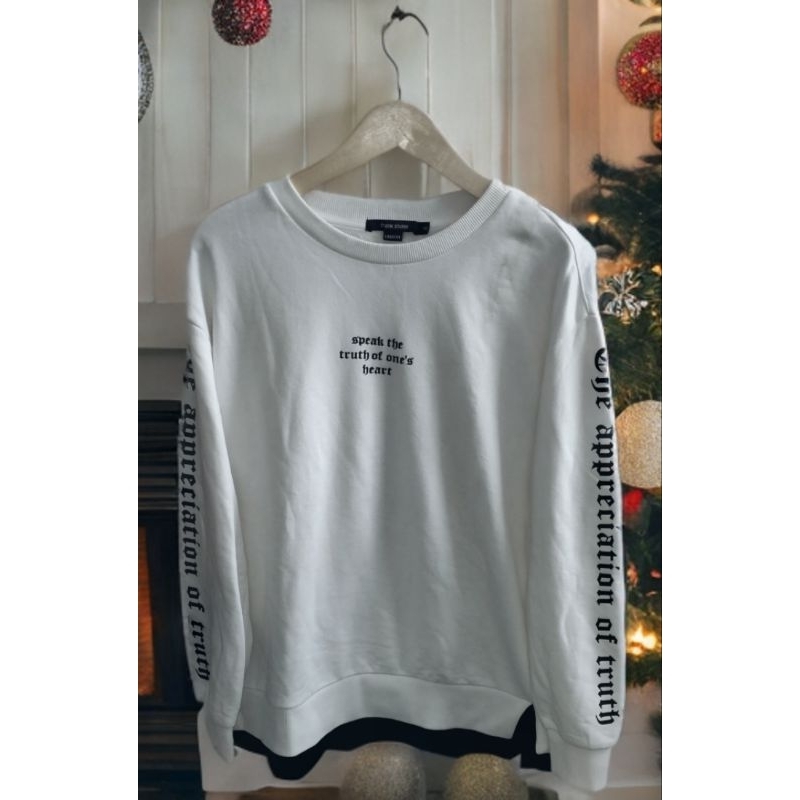 FRANK STONE ORIGINAL Sweater Putih dengan Kecantikan Tautan