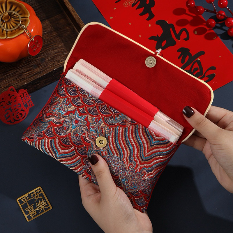 

HJK Joyful Angpao Fu Dompet Kain 2025 / Angpao Premium Chinese New Year 2025 / Amplop Kain Orang Tua