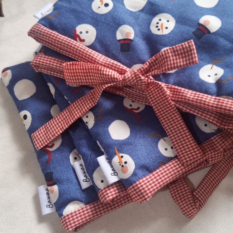 

Book Slevee katun | Original by Bawaa | Pouch