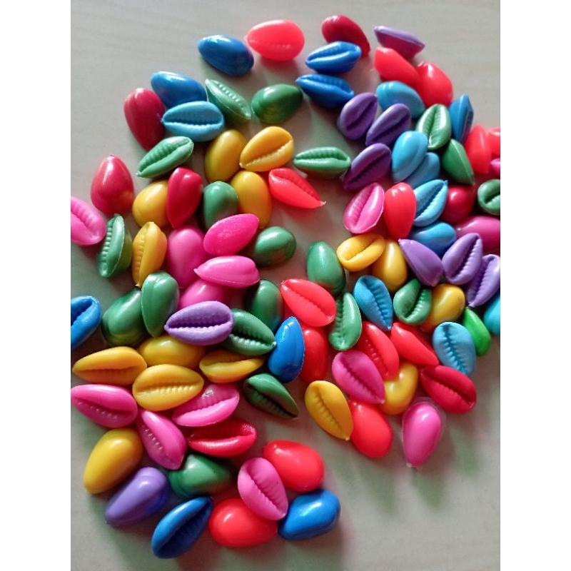 Biji Congklak warna warni