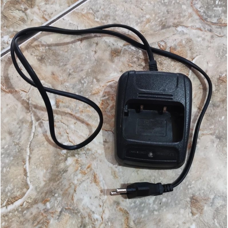 PreLoved Charger HT Baofeng BF-888S (Charger saja)
