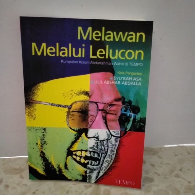 MELAWAN MELALUI LELUCON